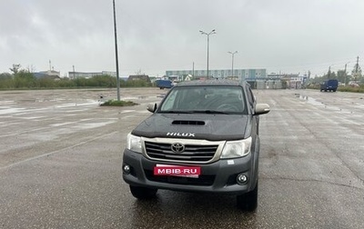 Toyota Hilux VII, 2015 год, 1 999 000 рублей, 1 фотография
