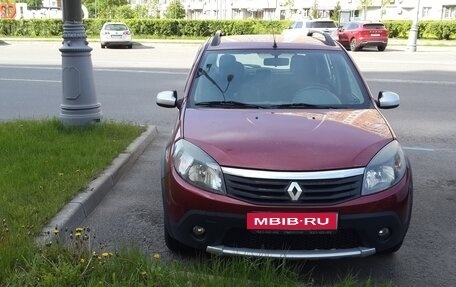 Renault Sandero I, 2012 год, 697 000 рублей, 1 фотография