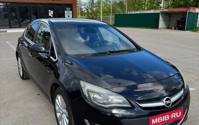 Opel Astra J, 2012 год, 700 000 рублей, 1 фотография