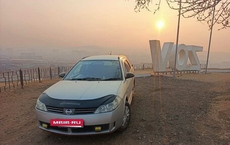Nissan Wingroad III, 2001 год, 370 000 рублей, 4 фотография