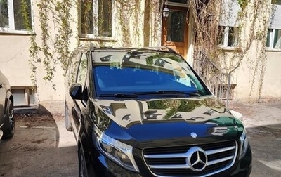 Mercedes-Benz V-Класс, 2017 год, 4 550 000 рублей, 1 фотография