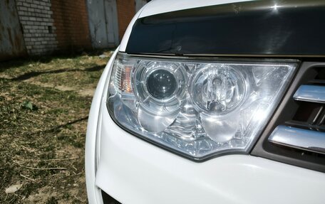 Mitsubishi Pajero Sport II рестайлинг, 2015 год, 2 300 000 рублей, 14 фотография