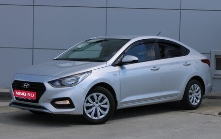 Hyundai Solaris II рестайлинг, 2019 год, 1 490 000 рублей, 1 фотография