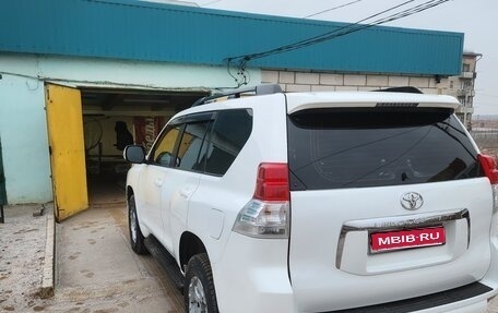 Toyota Land Cruiser 200, 2011 год, 2 900 000 рублей, 1 фотография