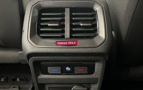 Volkswagen Tiguan II, 2018 год, 2 450 000 рублей, 23 фотография