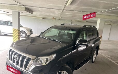 Toyota Land Cruiser Prado 150 рестайлинг 2, 2017 год, 4 400 000 рублей, 4 фотография
