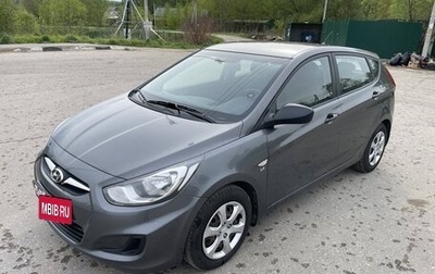 Hyundai Solaris II рестайлинг, 2011 год, 795 000 рублей, 1 фотография