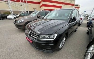 Volkswagen Tiguan II, 2017 год, 1 990 000 рублей, 1 фотография