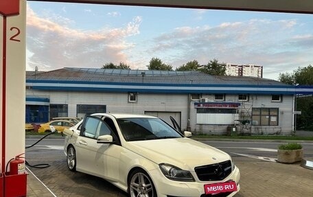 Mercedes-Benz C-Класс, 2012 год, 1 650 000 рублей, 2 фотография