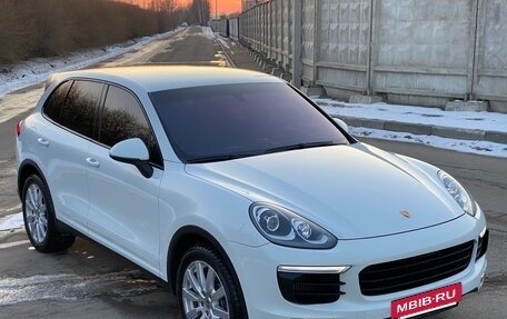 Porsche Cayenne III, 2015 год, 3 590 000 рублей, 2 фотография