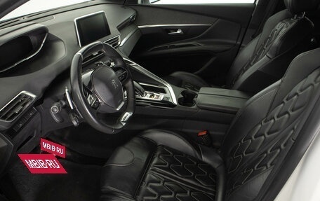 Peugeot 3008 II, 2017 год, 1 799 000 рублей, 10 фотография
