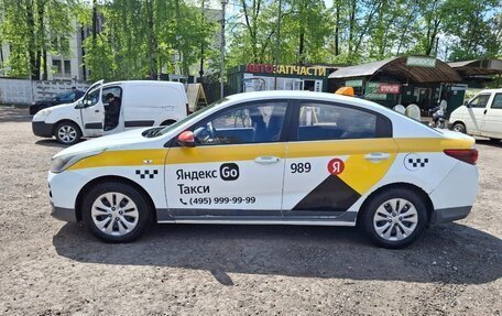 KIA Rio IV, 2017 год, 750 000 рублей, 2 фотография
