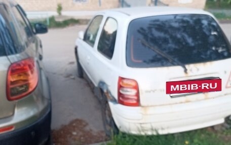 Nissan March II, 2001 год, 165 000 рублей, 2 фотография