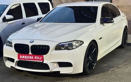 BMW 5 серия, 2014 год, 1 930 000 рублей, 3 фотография