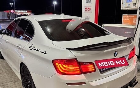 BMW 5 серия, 2014 год, 1 930 000 рублей, 7 фотография