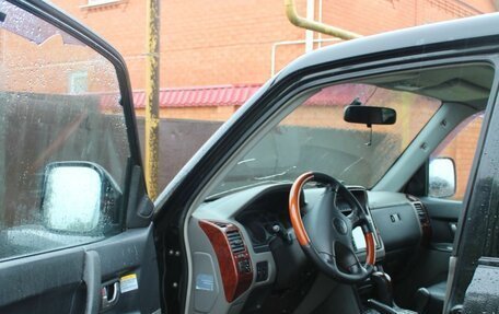 Mitsubishi Pajero III рестайлинг, 2004 год, 800 000 рублей, 9 фотография