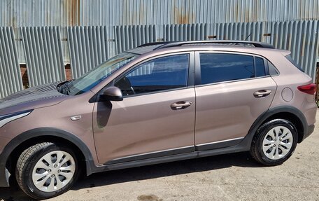 KIA Rio IV, 2018 год, 1 350 000 рублей, 2 фотография