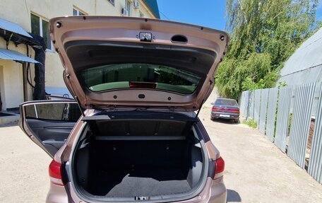 KIA Rio IV, 2018 год, 1 350 000 рублей, 9 фотография