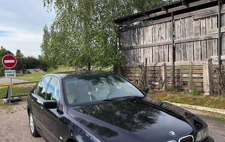 BMW 5 серия, 2003 год, 750 000 рублей, 5 фотография
