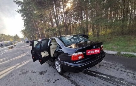BMW 5 серия, 2003 год, 750 000 рублей, 10 фотография
