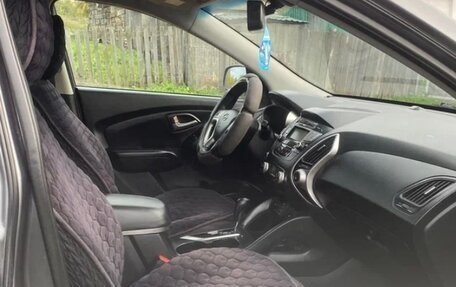 Hyundai ix35 I рестайлинг, 2010 год, 989 000 рублей, 6 фотография