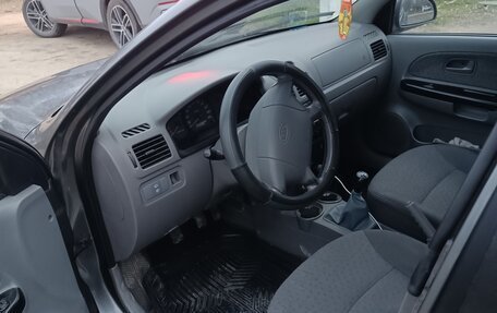 KIA Rio II, 2004 год, 367 000 рублей, 2 фотография