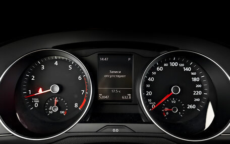 Volkswagen Passat B8 рестайлинг, 2021 год, 2 700 000 рублей, 13 фотография