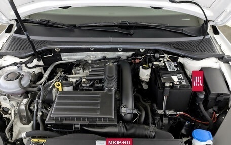 Volkswagen Passat B8 рестайлинг, 2021 год, 2 700 000 рублей, 9 фотография
