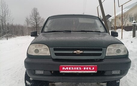 Chevrolet Niva I рестайлинг, 2005 год, 300 000 рублей, 2 фотография