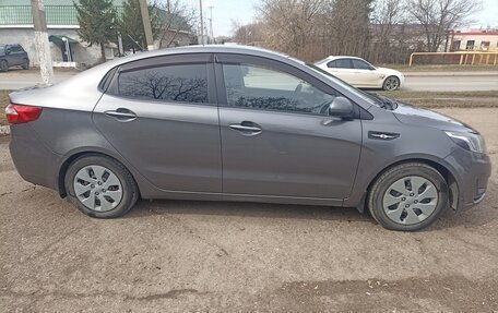 KIA Rio III рестайлинг, 2013 год, 610 000 рублей, 3 фотография
