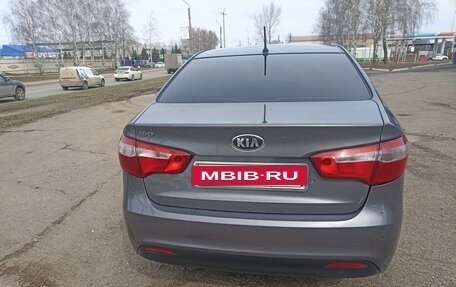 KIA Rio III рестайлинг, 2013 год, 610 000 рублей, 2 фотография