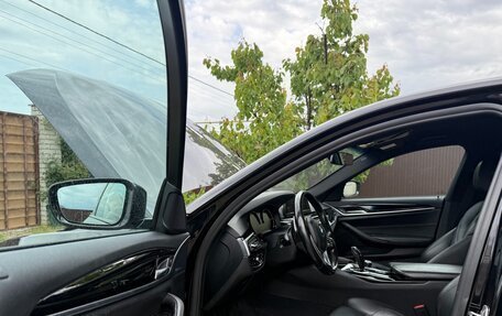 BMW 5 серия, 2018 год, 3 500 000 рублей, 9 фотография