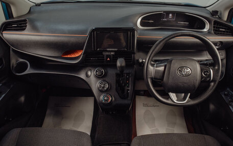 Toyota Sienta II, 2019 год, 1 749 000 рублей, 8 фотография