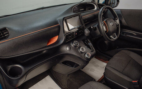 Toyota Sienta II, 2019 год, 1 749 000 рублей, 7 фотография