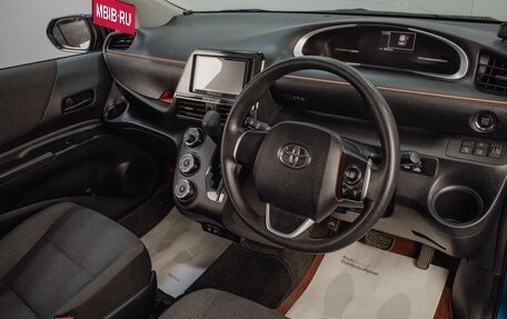 Toyota Sienta II, 2019 год, 1 749 000 рублей, 9 фотография