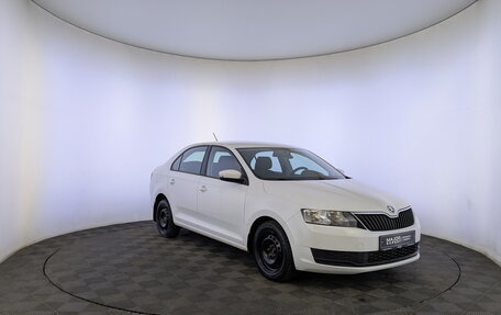 Skoda Rapid I, 2017 год, 1 020 000 рублей, 3 фотография