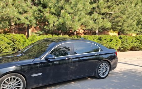 BMW 7 серия, 2014 год, 1 800 000 рублей, 5 фотография