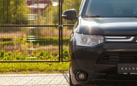 Mitsubishi Outlander III рестайлинг 3, 2014 год, 1 430 000 рублей, 4 фотография