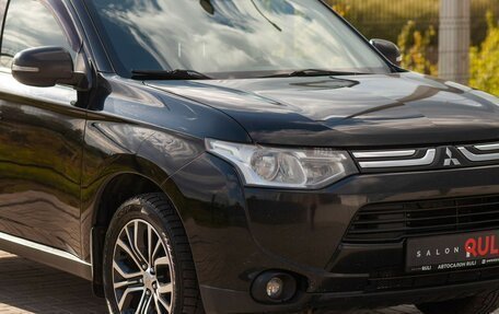 Mitsubishi Outlander III рестайлинг 3, 2014 год, 1 430 000 рублей, 7 фотография