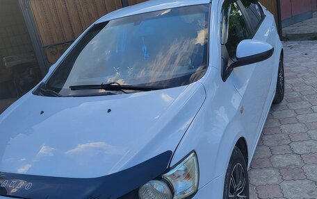 Chevrolet Aveo III, 2013 год, 870 000 рублей, 4 фотография