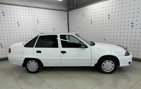Daewoo Nexia I рестайлинг, 2012 год, 600 000 рублей, 4 фотография