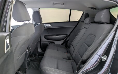 KIA Sportage IV рестайлинг, 2017 год, 1 650 000 рублей, 10 фотография