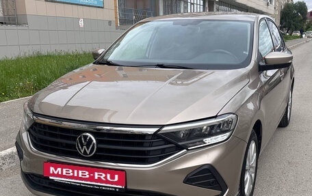 Volkswagen Polo VI (EU Market), 2020 год, 1 950 000 рублей, 3 фотография