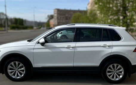 Volkswagen Tiguan II, 2017 год, 2 950 000 рублей, 4 фотография