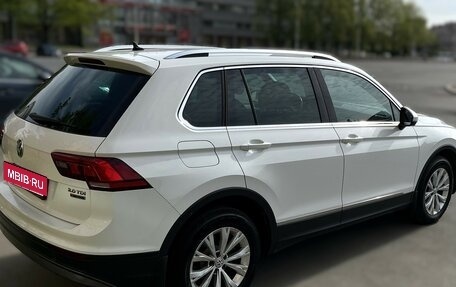 Volkswagen Tiguan II, 2017 год, 2 950 000 рублей, 5 фотография