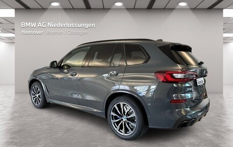 BMW X5, 2022 год, 7 300 000 рублей, 2 фотография