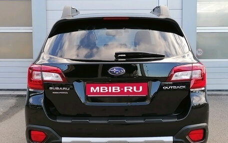 Subaru Outback IV рестайлинг, 2018 год, 2 450 000 рублей, 7 фотография