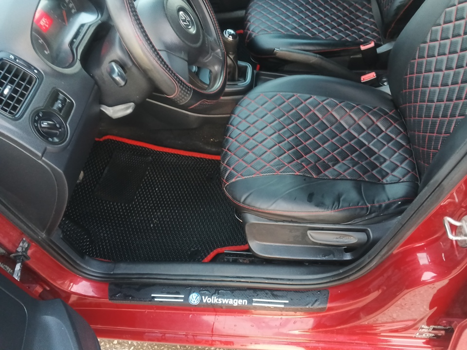 Volkswagen Polo V, 2014 год, 850 000 рублей, 2 фотография
