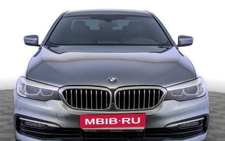 BMW 5 серия, 2019 год, 2 900 000 рублей, 2 фотография