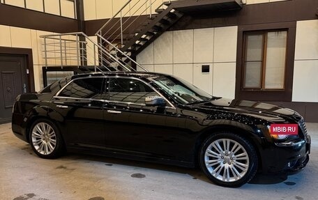 Chrysler 300C II, 2012 год, 1 550 000 рублей, 3 фотография